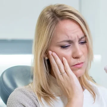 Scared of Losing Teeth from Periodontitis? Read This First