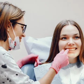 Is It Time for a Dental Cleaning? Top Signs Phoenix Residents Should Know